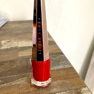 Fenty Beauty stunna lip gloss completely unused